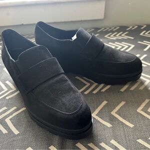 Ateliers Black Suede Women's wedge Loafers never worn. High-end orthopedic.